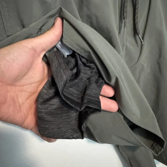 Free Fly Lined Swell Shorts Men XL Green Bamboo Charcoal Athletic Hiking Fishing - Picture 4 of 10